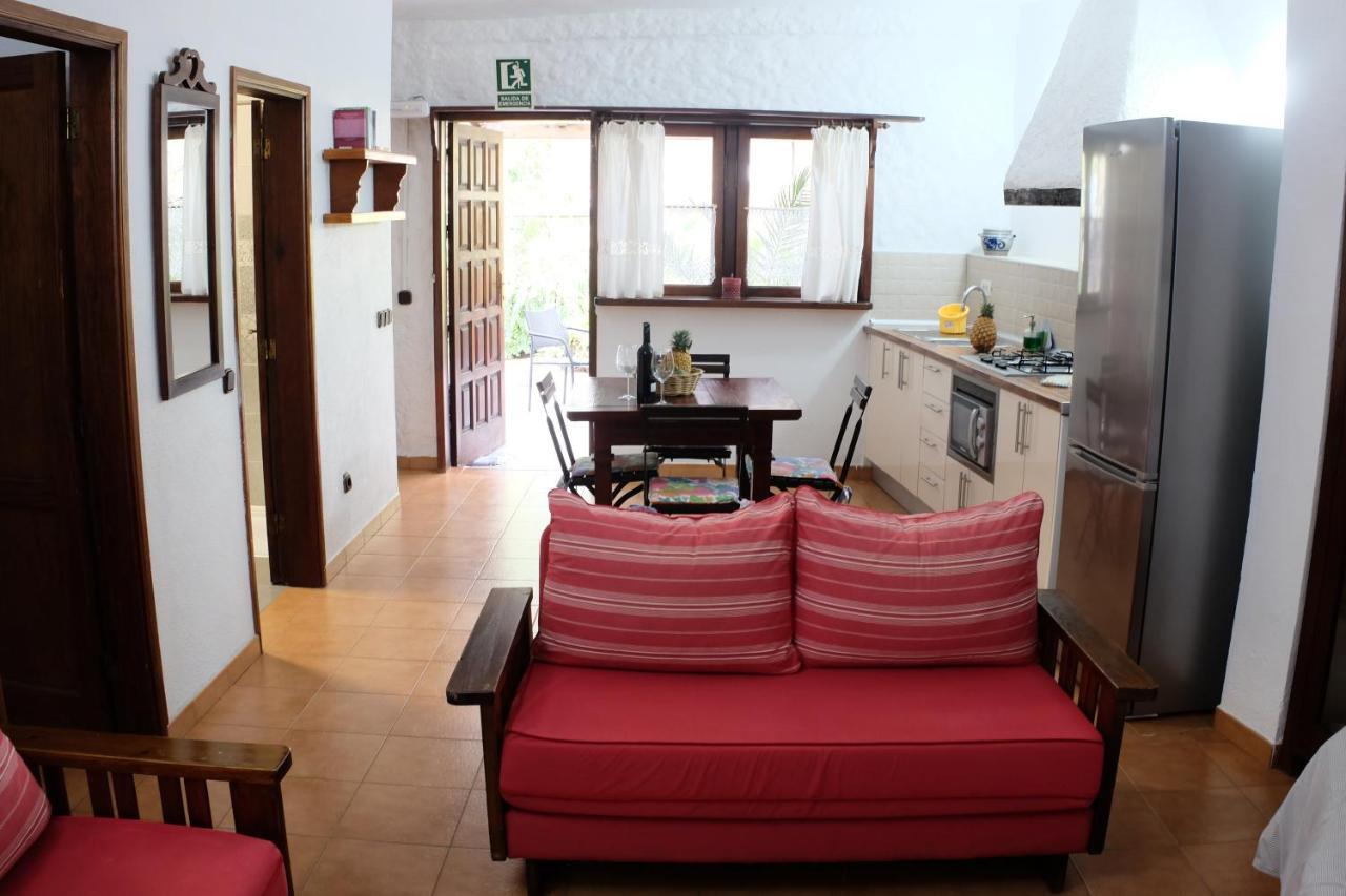 Apartamentos Finca Wapa Фронтера Экстерьер фото